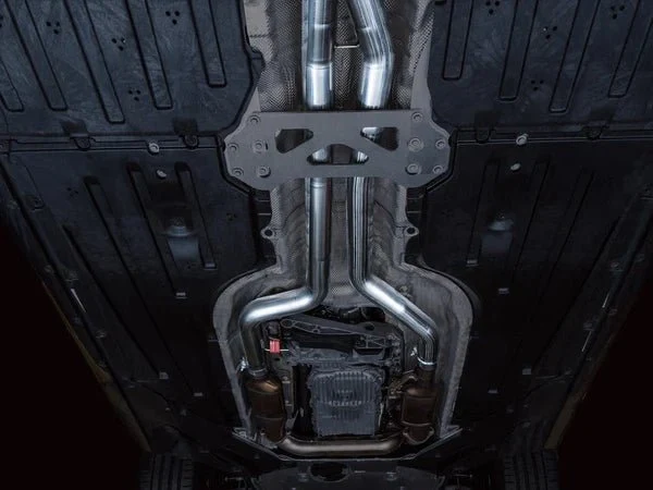 AWE Non-Resonated Performance Mid Pipe 2021-2025 BMW M2 / M3 / M4 - Image 3