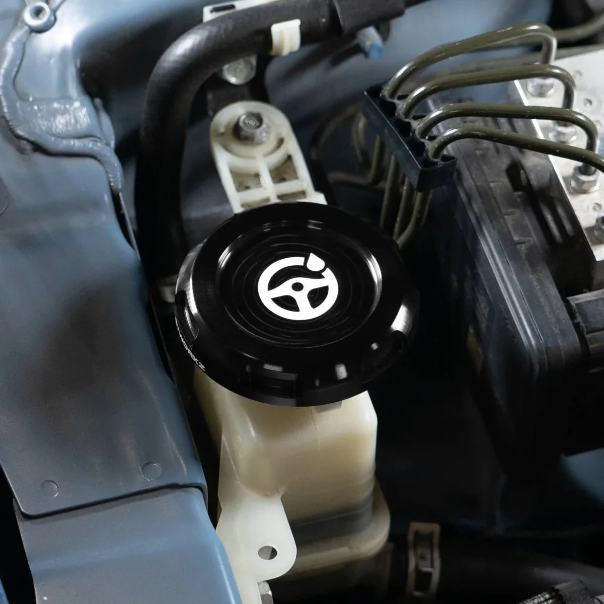 Billetworkz Zero Series Power Steering Reservoir Cap w/ Engraving 2002-2007 WRX / 2004-2007 STI - Image 2