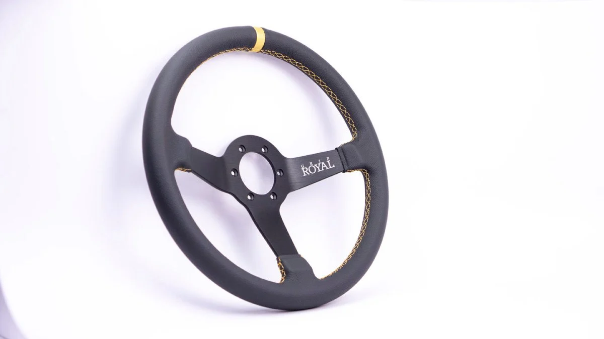 Grip Royal Brute 350mm Steering Wheel w/ Black Leather Grip/Gold Stitching/Gold TDC Stripe - Image 2