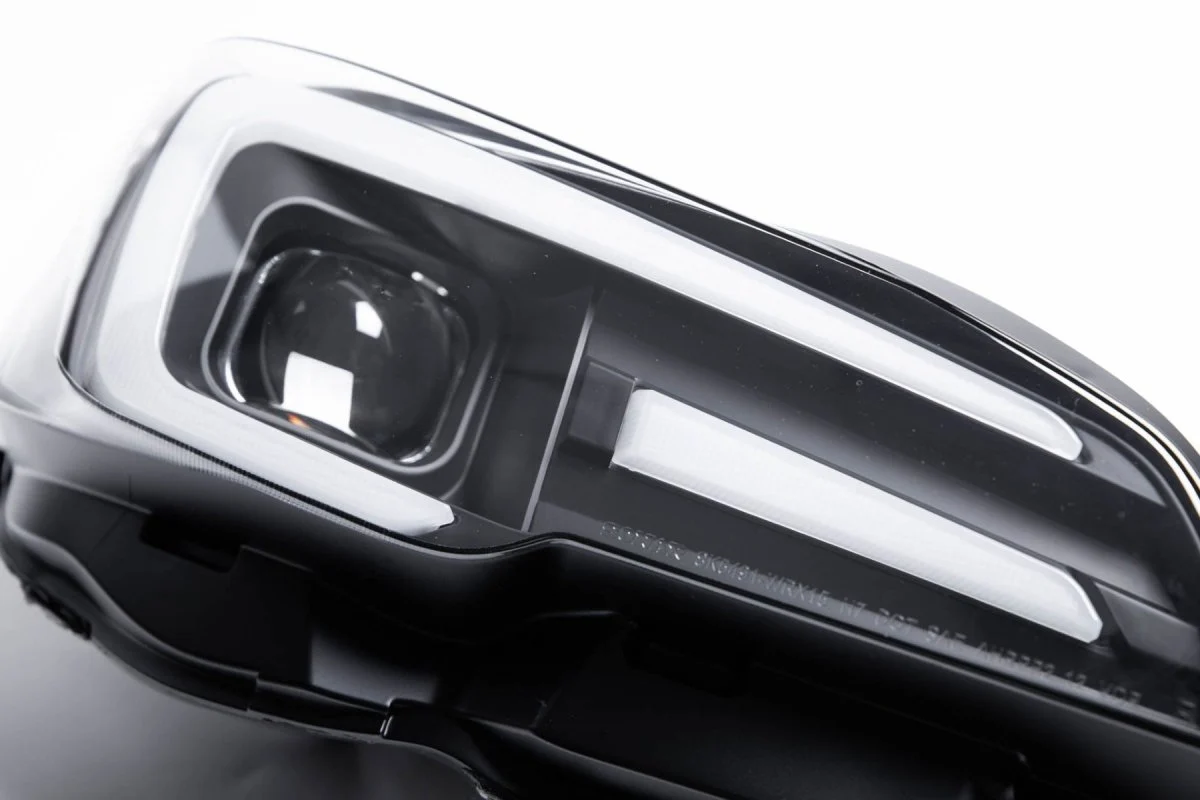 Spyder Signature Series Headlights 2015-2017 WRX / 2015-2017 STI / 2018-2021 WRX Base & Premium - Image 4