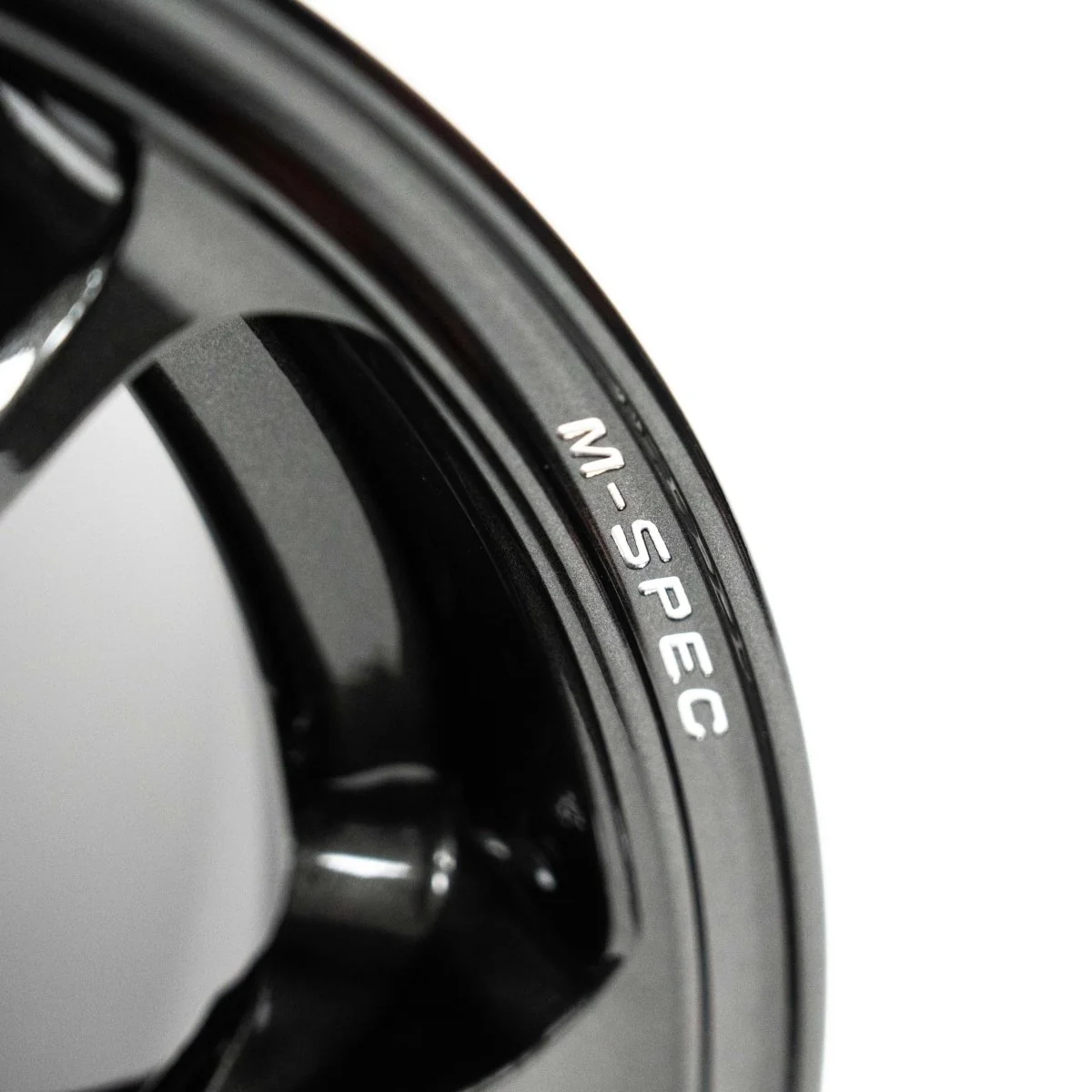 Volk Racing ZE40 M-Spec Diamond Dark Gunmetal 18x9.5 +39mm 5x114.3 2015-2026 WRX / 2011-2021 STI - Image 3