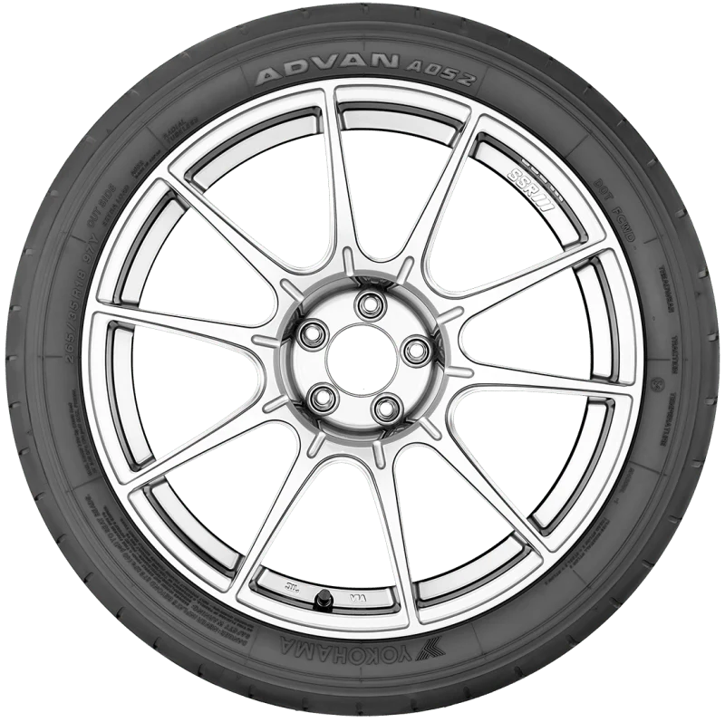 Yokohama Advan A052 Tire 265/45R18 104Y - Image 2